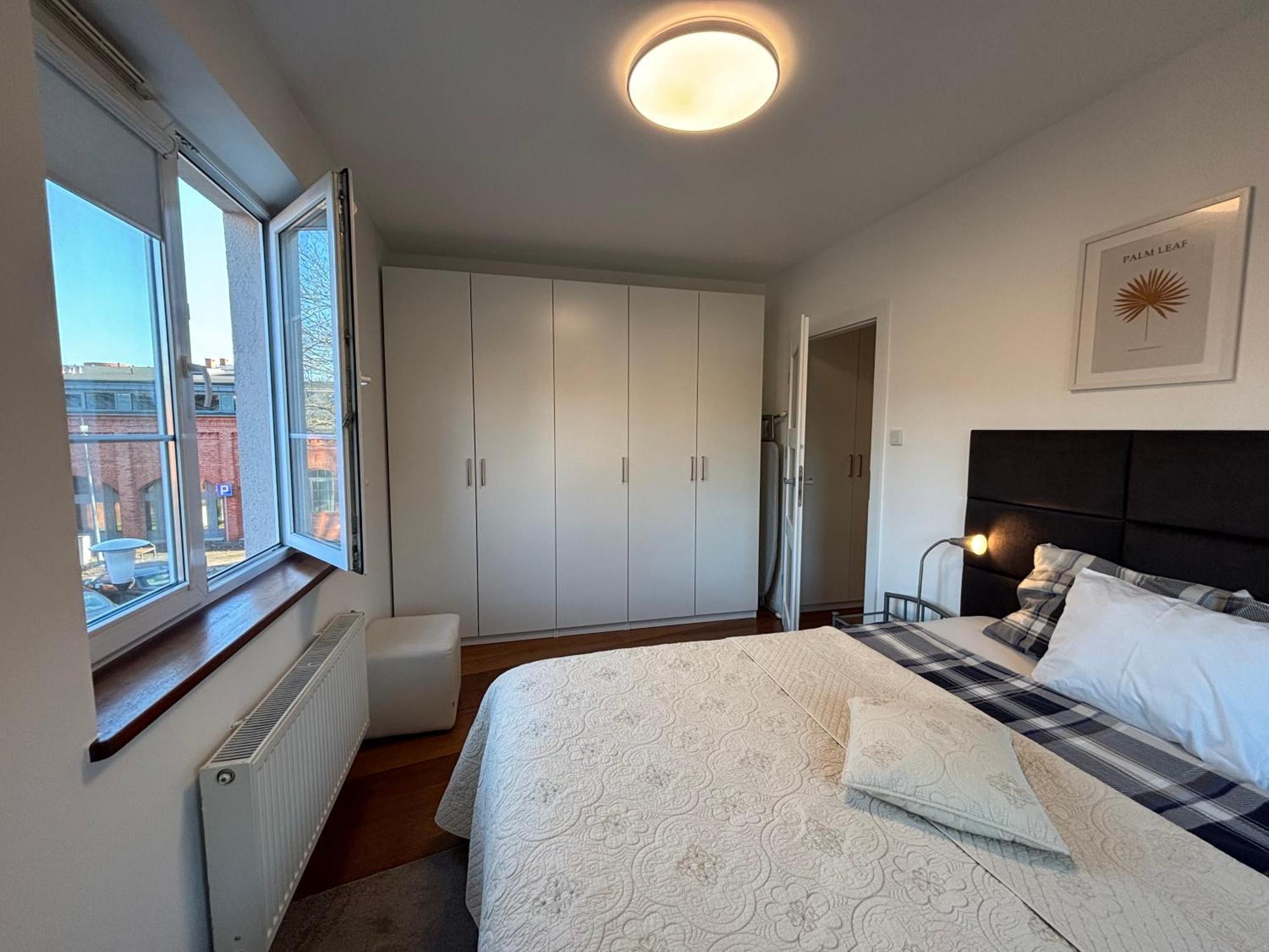 Best Inn Poznan Apartament Wojskowa Ngoại thất bức ảnh