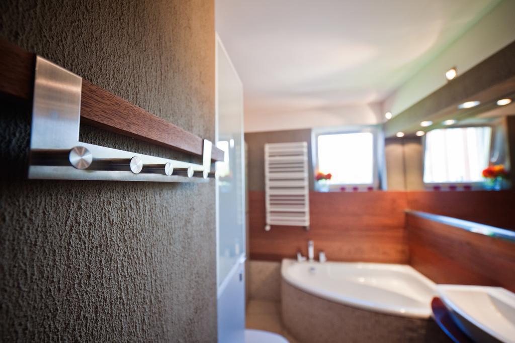 Best Inn Poznan Apartament Wojskowa Phòng bức ảnh