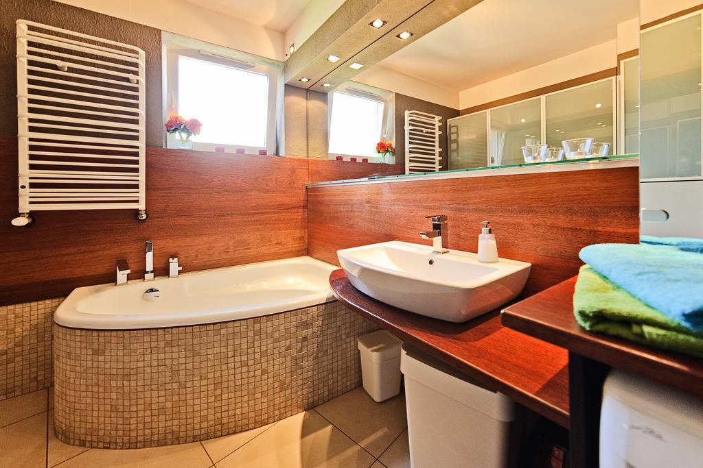 Best Inn Poznan Apartament Wojskowa Phòng bức ảnh