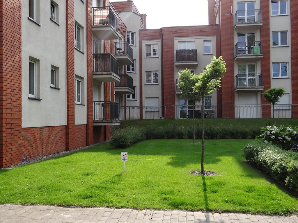 Best Inn Poznan Apartament Wojskowa Ngoại thất bức ảnh