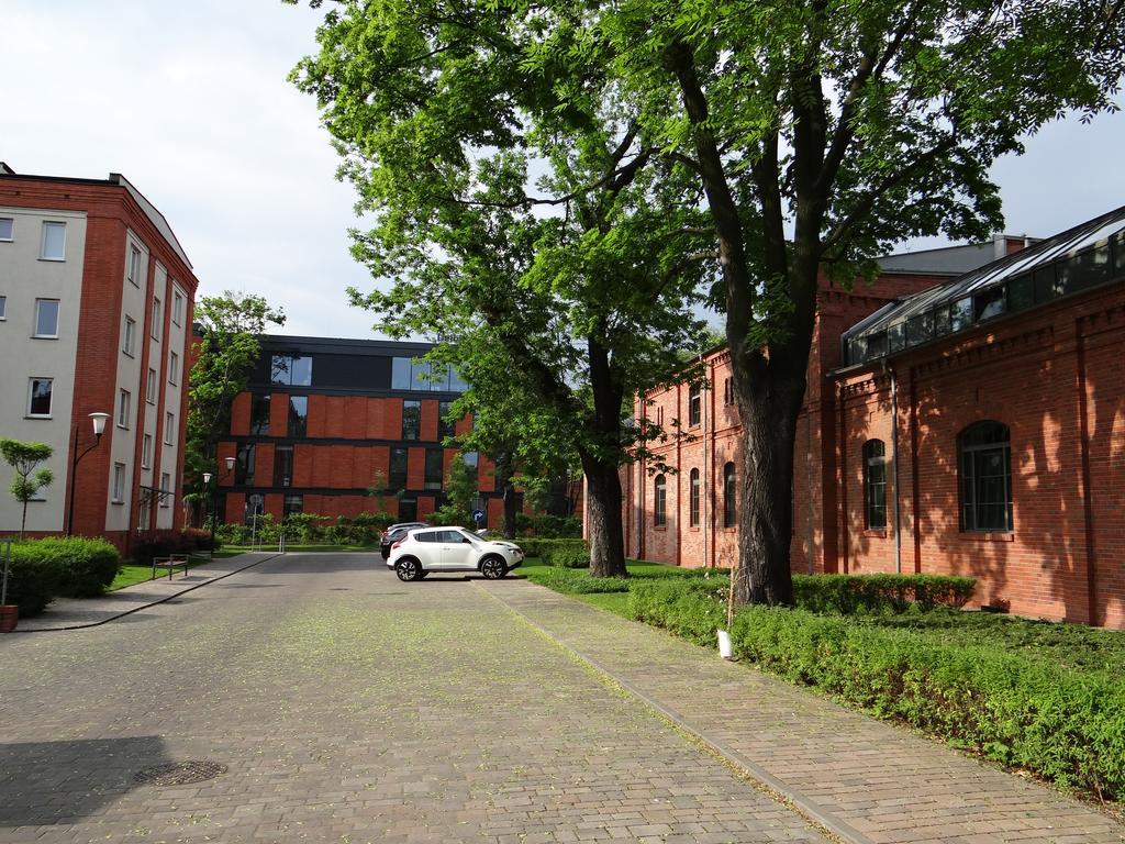 Best Inn Poznan Apartament Wojskowa Ngoại thất bức ảnh
